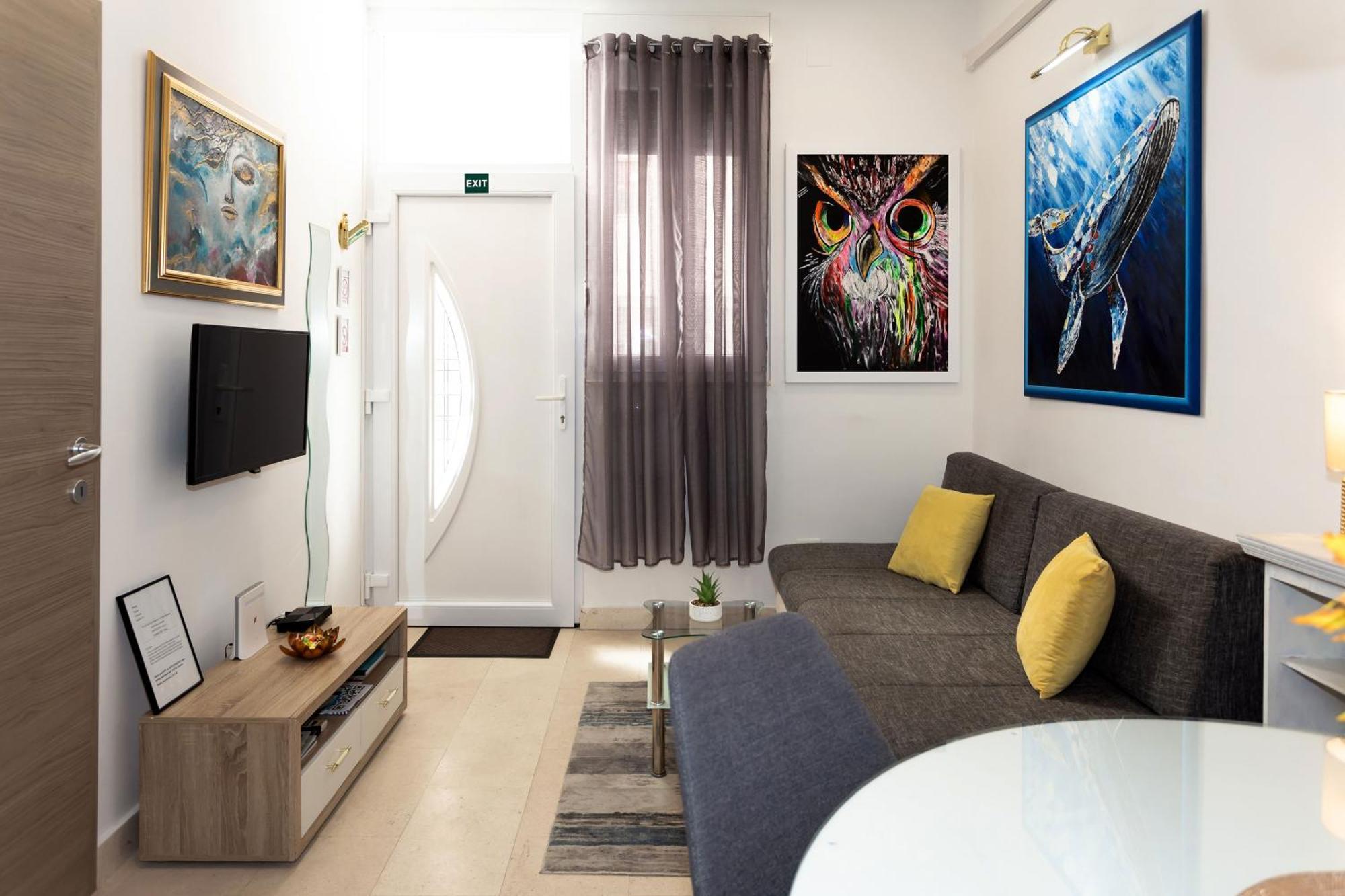 Moon Apartment Split Bagian luar foto